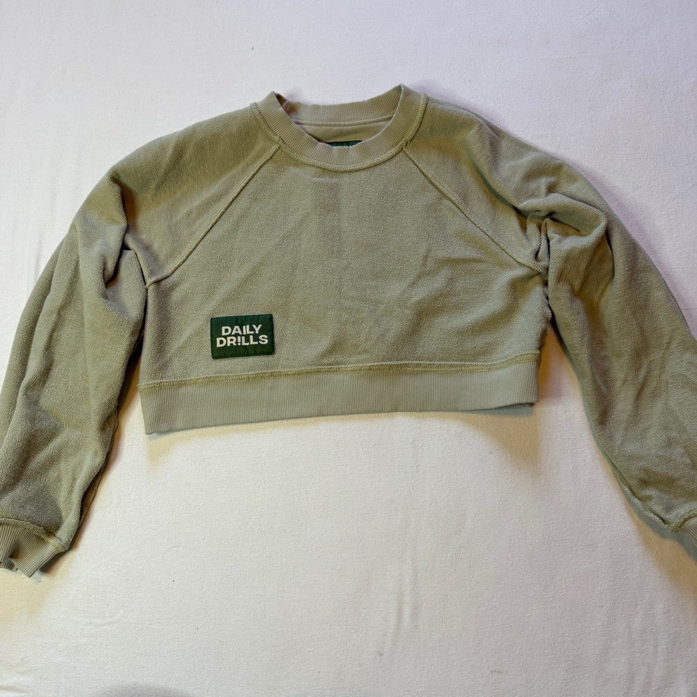 Daily Drills Cropped Sweatshirt Pale Green Women's Small? - Picture 5 of 9